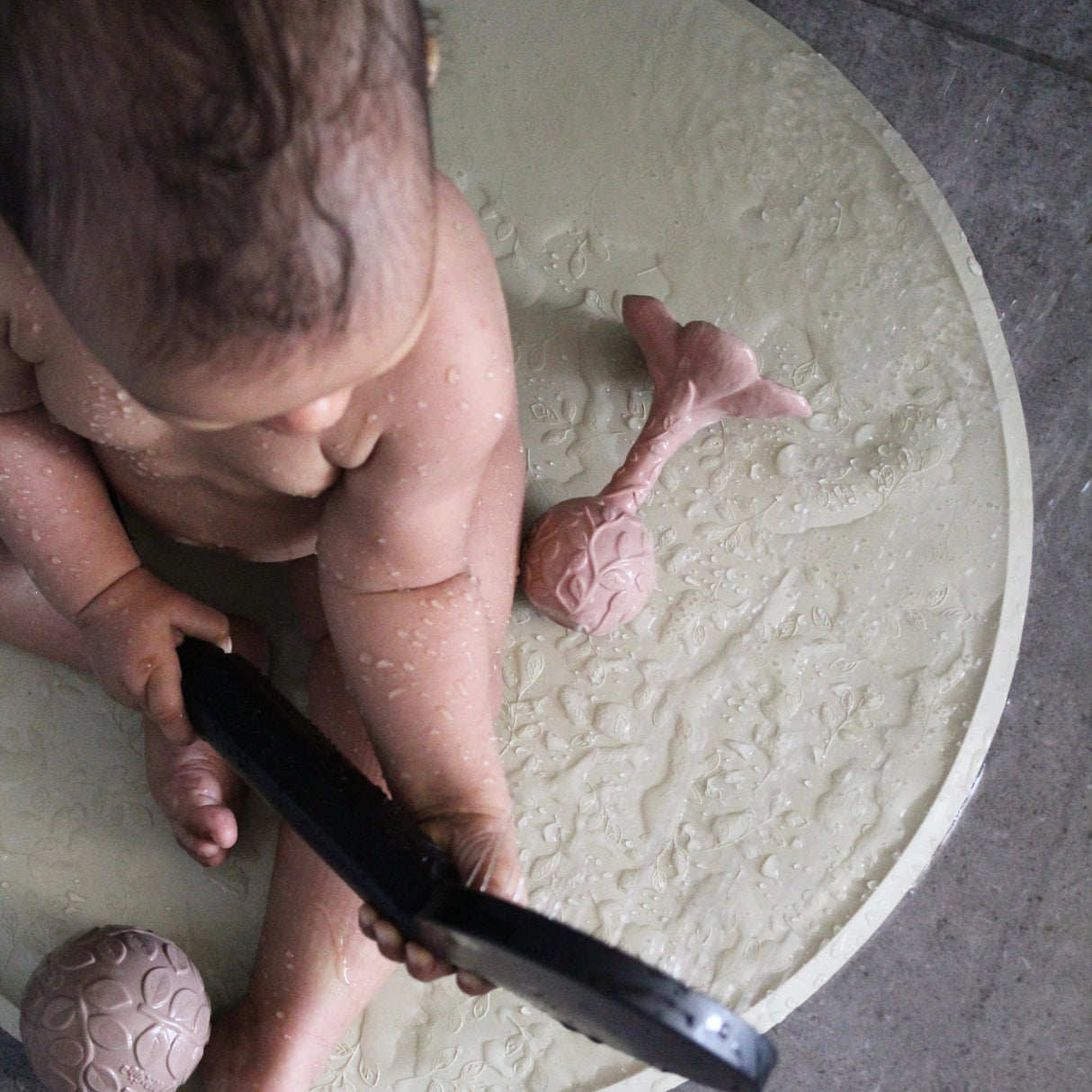 Natruba - Bademåtte med blad mønster - Ø50 cm - Sage