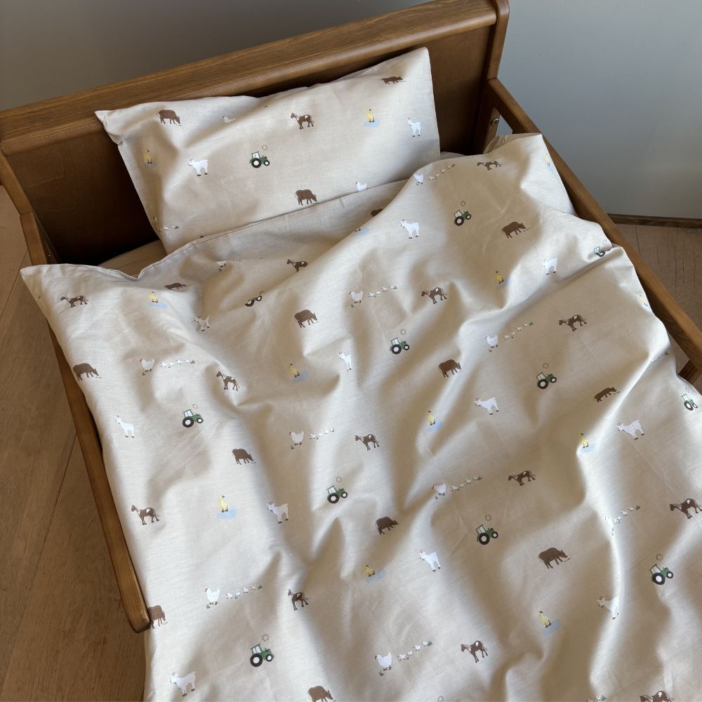 By Mats - Baby sengetøj - 100% Blødt bomuld - 70x100 cm - Farmland
