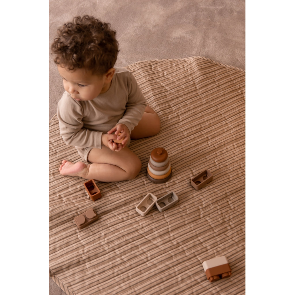 nuuroo - Legetæppe til små børn - Økologisk bomuld - 100 cm - Cream stripe