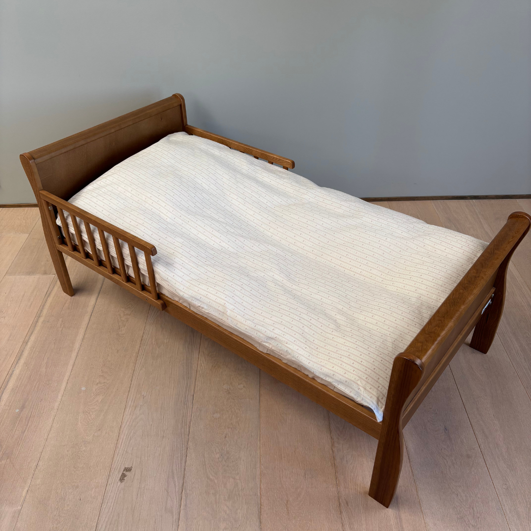 By Mats - Junior sengetøj - 100% Blødt bomuld - 100x140 cm - Leaf Stripe