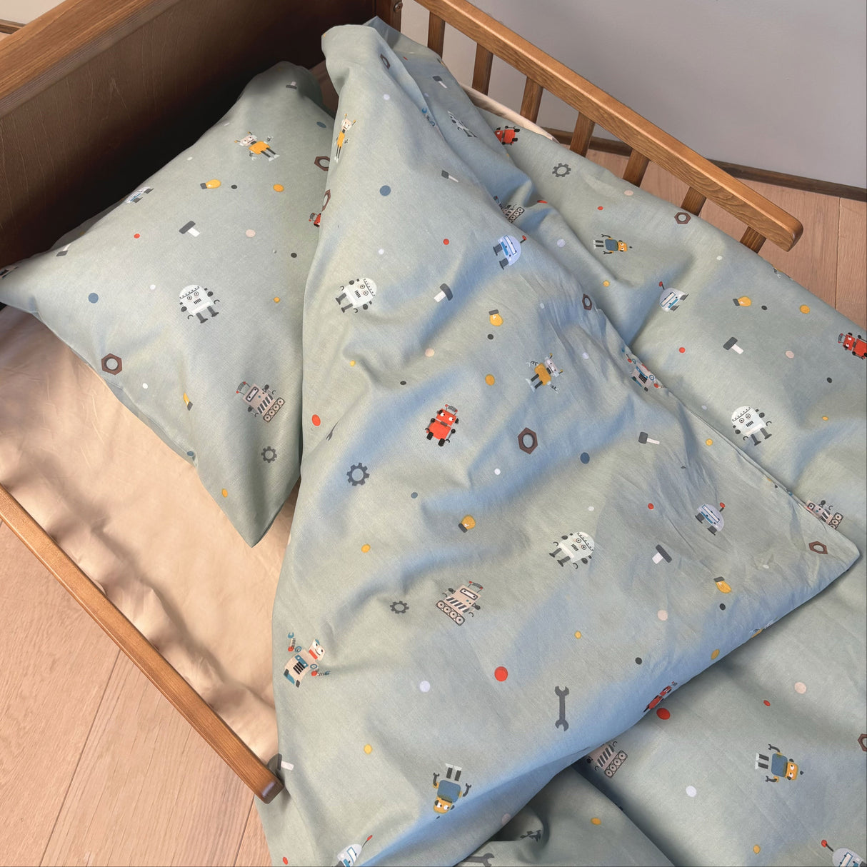 By Mats - Junior sengetøj - 100% Blødt bomuld - 100x140 cm - Robot