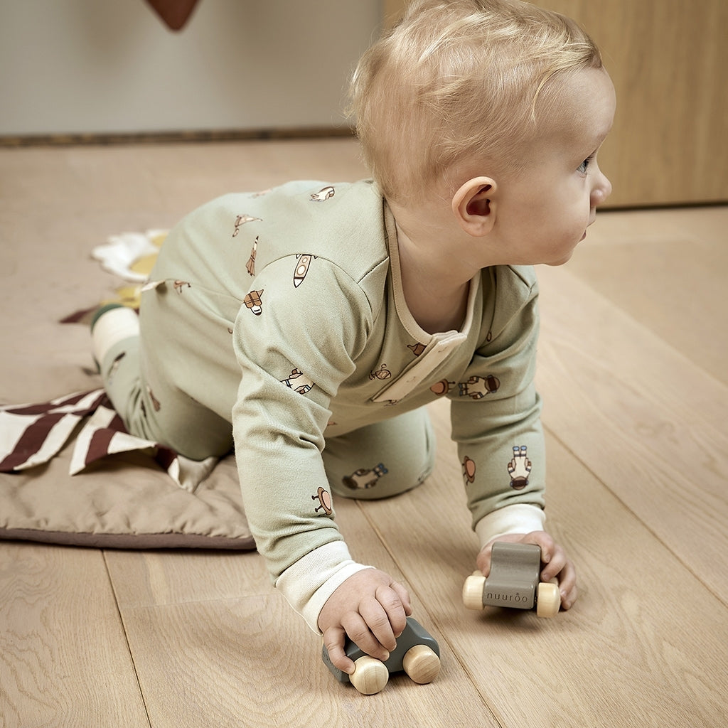 nuuroo - Blødeste nattøj - Økologisk bomuld - Str. 104 - Light Green Space