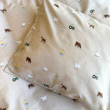 By Mats - Baby sengetøj - 100% Blødt bomuld - 70x100 cm - Farmland