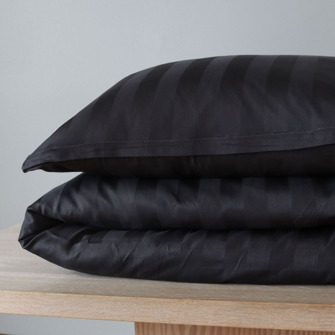 B - Senior sengetøj - 140x200 cm - 100% Bambus - Grey stripe