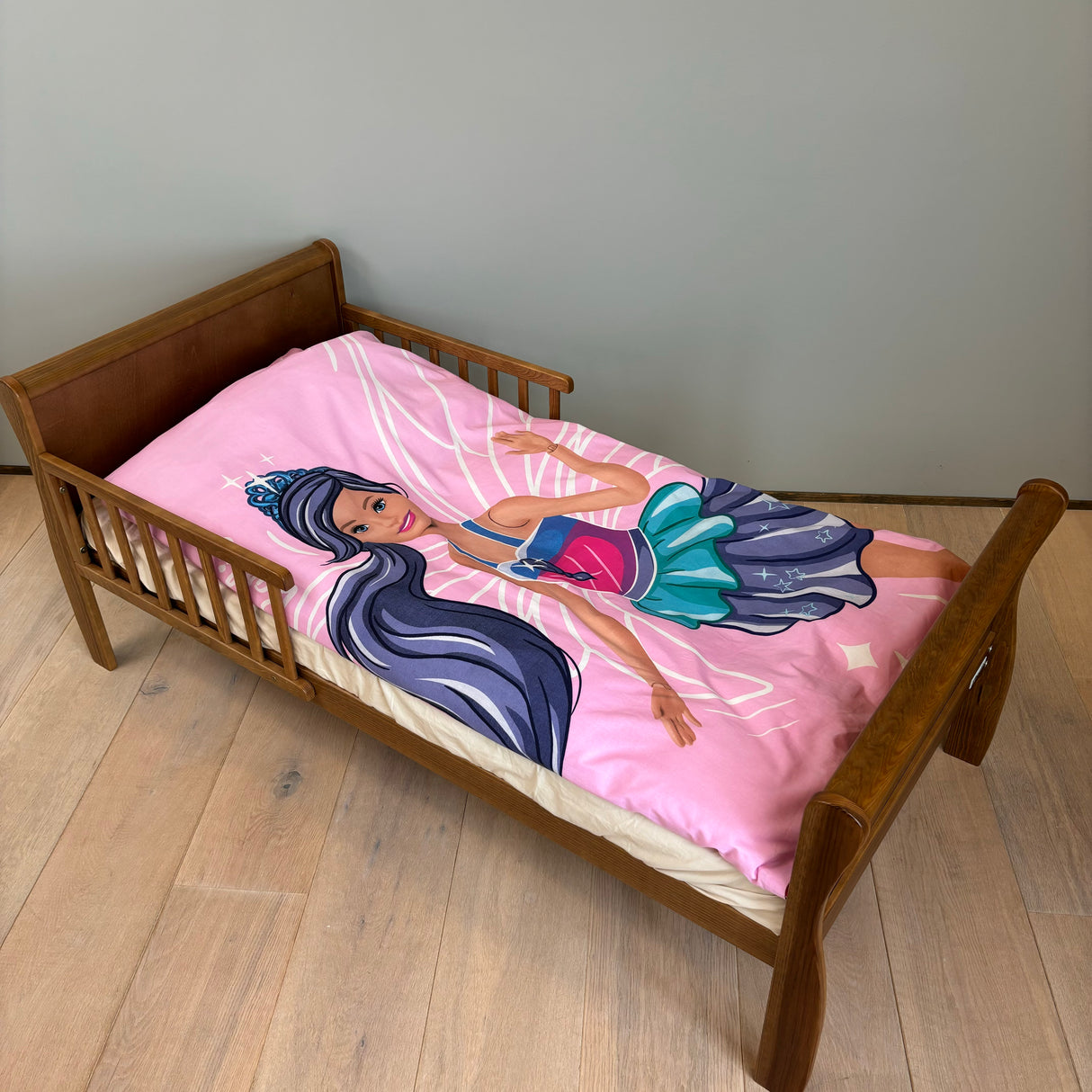 B - Junior sengetøj - Barbie - 100x140 cm - 100% Bomuld