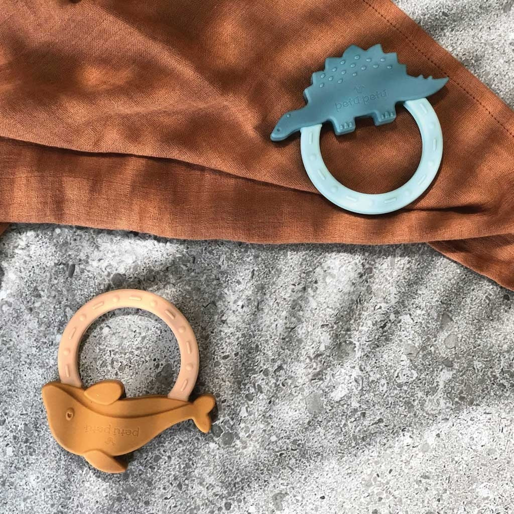 Petu Petu - Bidering til babys gummer - Silikone - Blågrøn dino